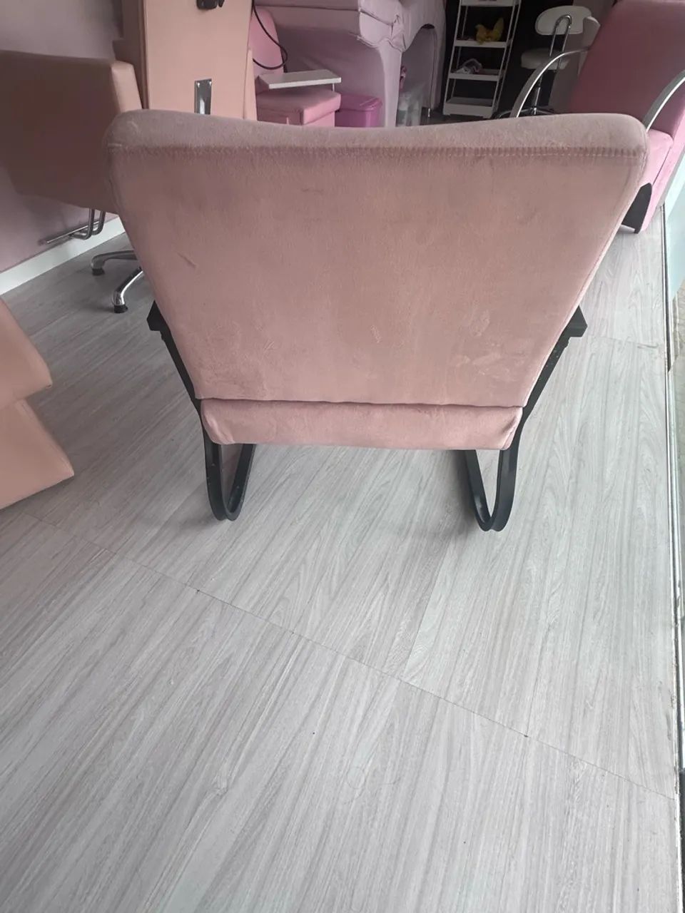 Poltrona rosa salmão  - Foto 4