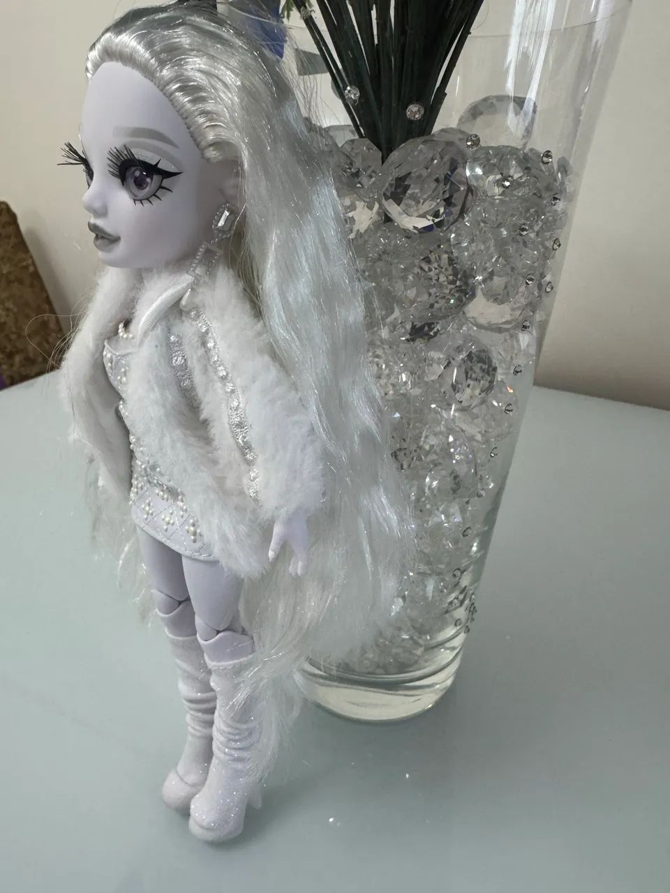 Boneca Rainbow High/ Shadow High Natasha  - Foto 4