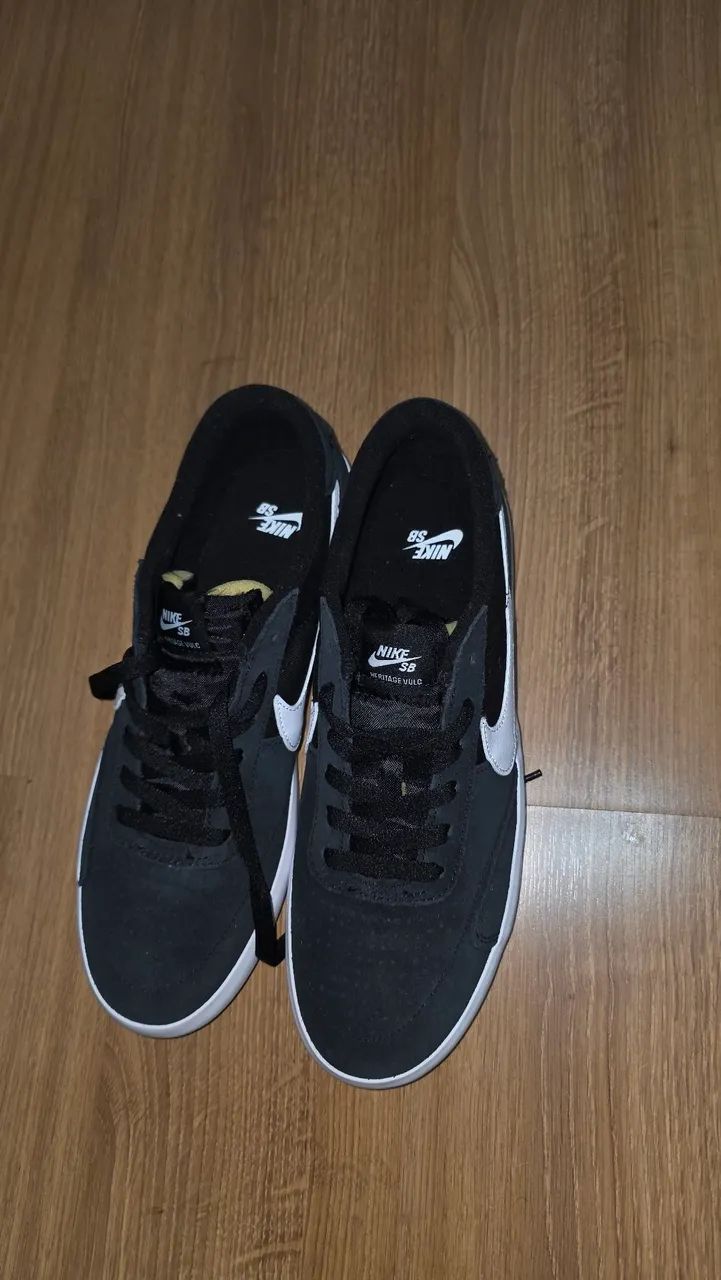 Tênis Nike SB (Novo)