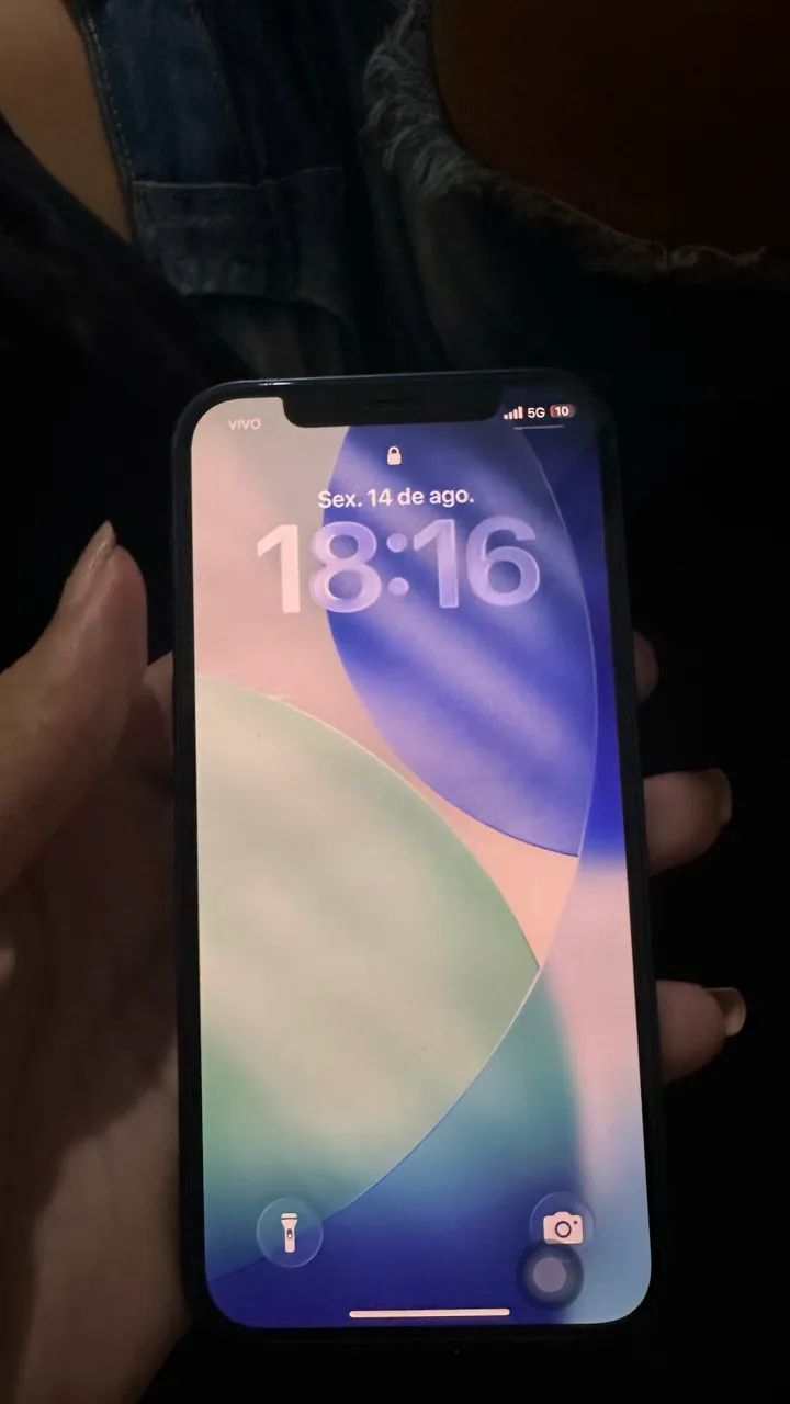 iPhone 12