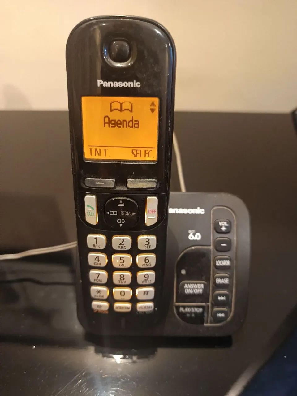 Telefone sem fio Panasonic KX-TGC220LBB com secretária eletrônica - Foto 6