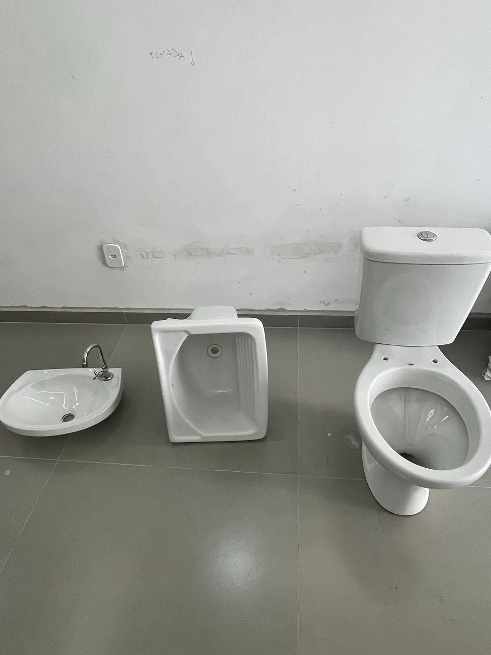 Bathroom and Laundry Kit - Toilet, Washbasin, and Laundry Tub (New)
