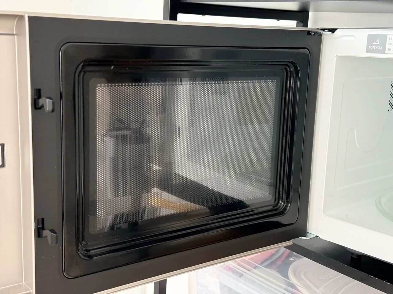 Microondas Eletrolux 31 litros - Foto 3