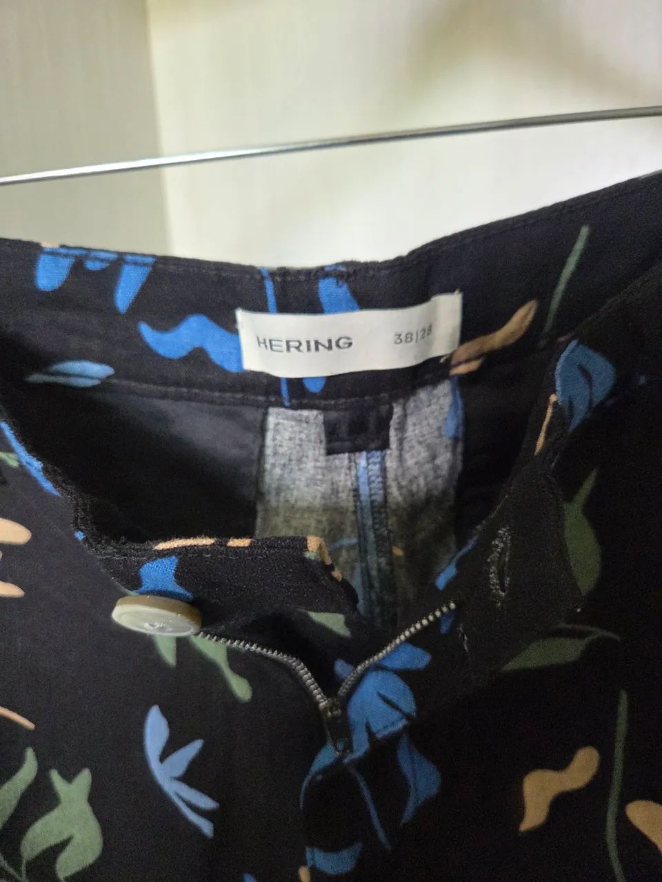 Bermuda linho estampada preta Hering - Tam 38 - Foto 2