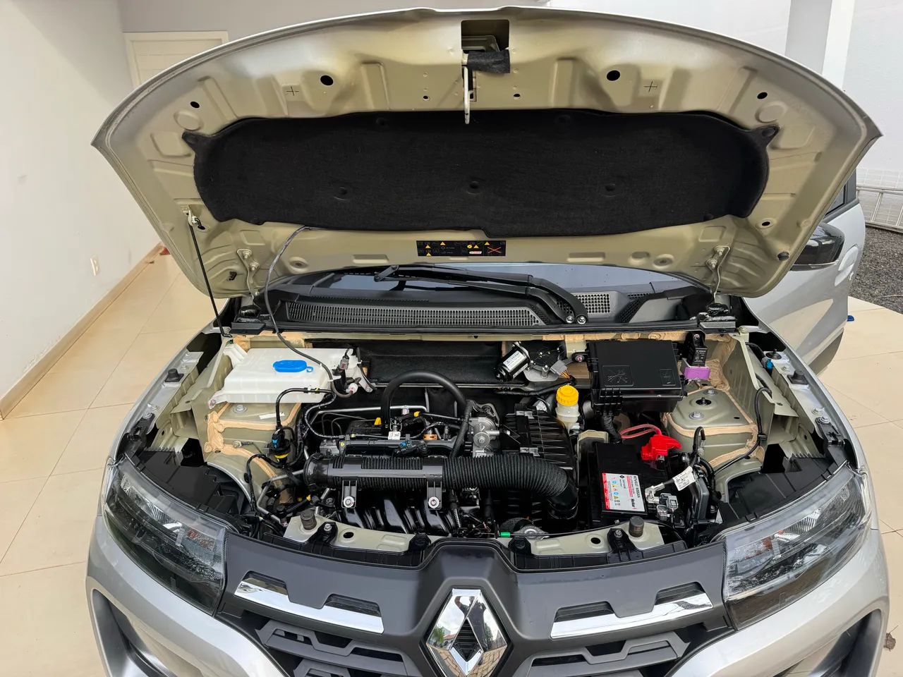 Renault Kwid Intense 1.0 Flex 12V 5P Mec. 2025 - Foto 5