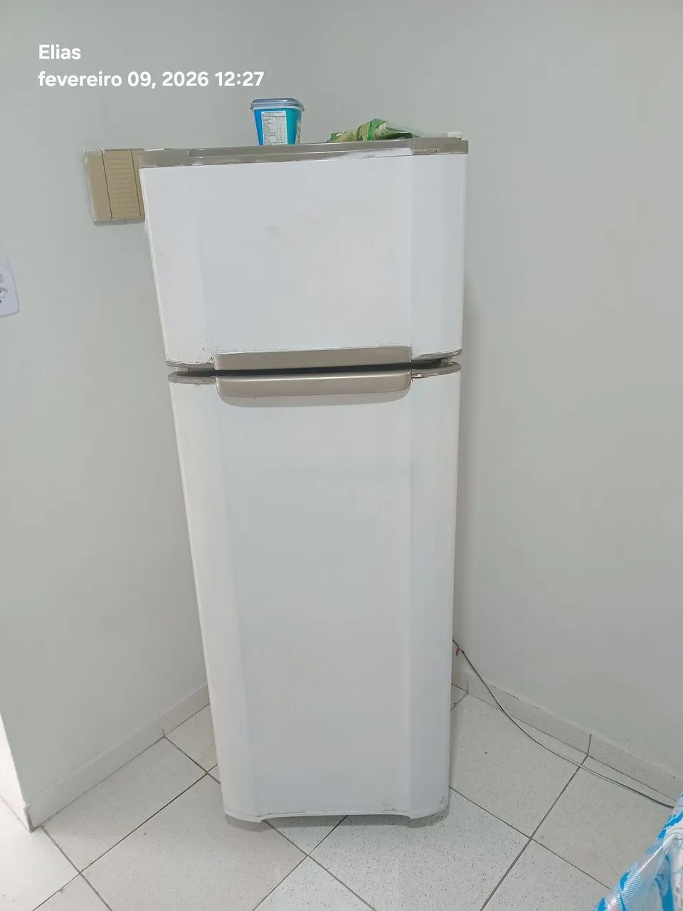 Vendo geladeira  usada - Foto 3