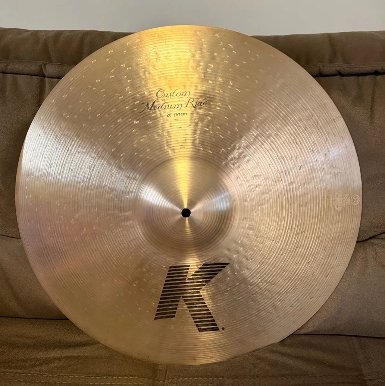 Prato de condução Zildjan K médium ride Custom de 20 polegadas  - Foto 3