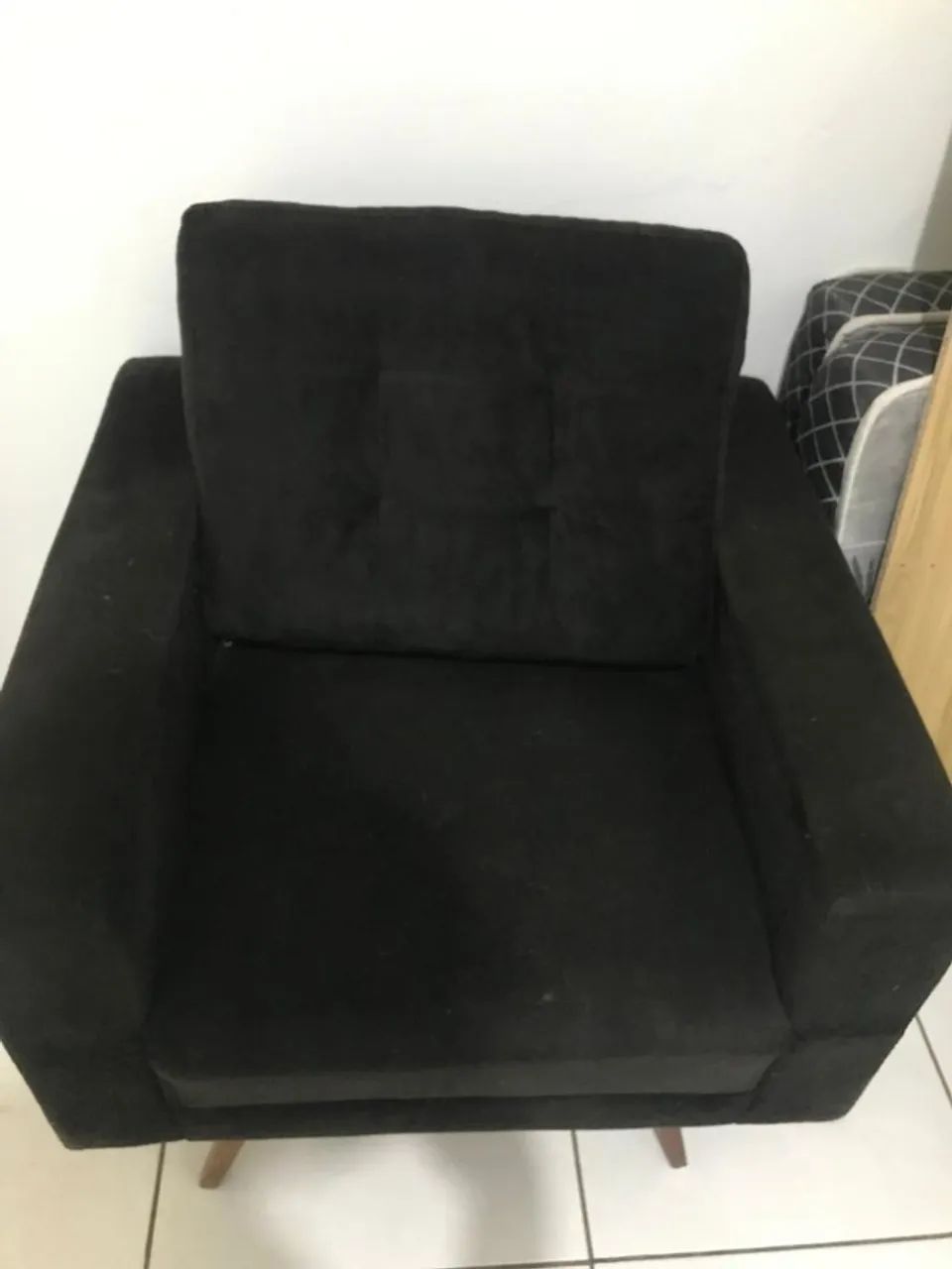 Poltrona para sala de recepção - preta