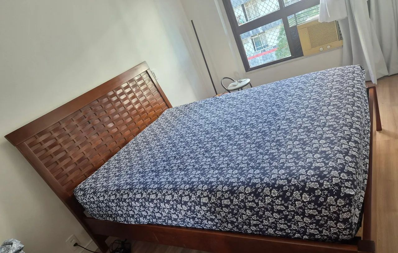 CAMA QUEEN MADEIRA MACIÇA SEM COLCHÃO!!! - Foto 5