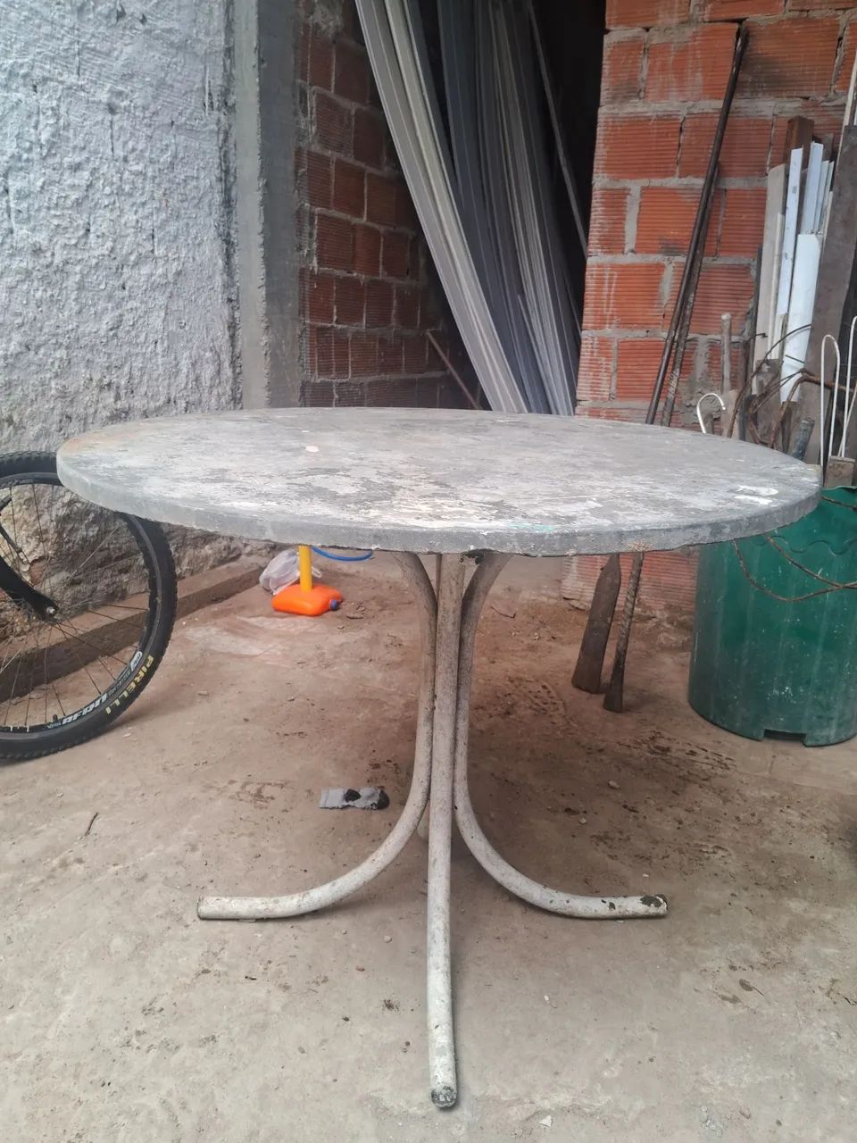 Mesa de mármore 