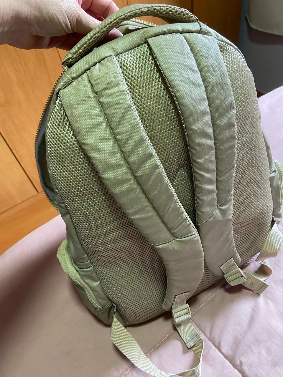 Mochila Rebeca bombom 