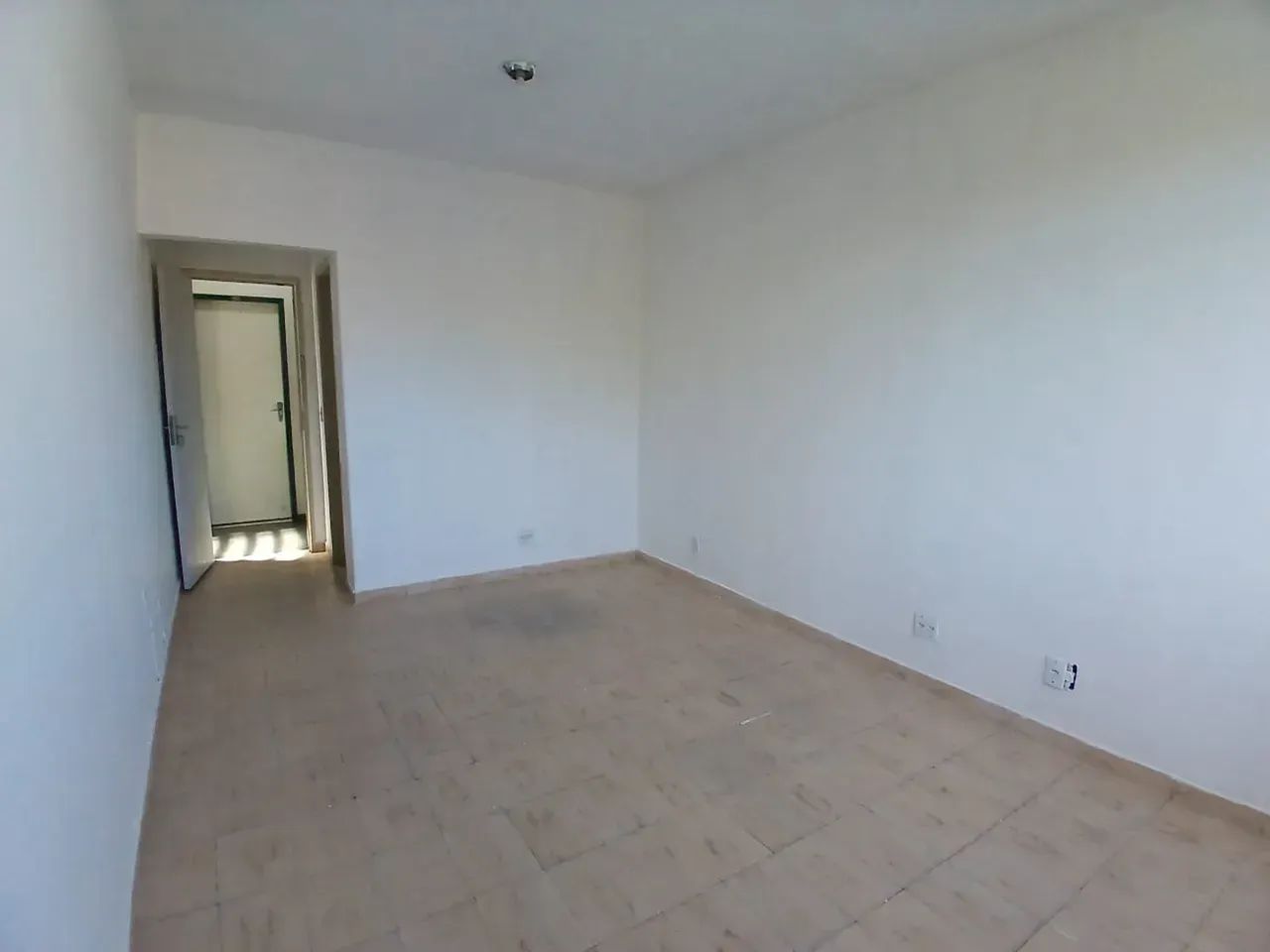 Sala comercial com 20m² no Centro, Barra do Piraí - RJ - Foto 4