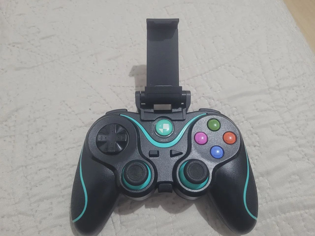 Controle Joystick Bluetooth + suporte para Celular Tablet Android  - Foto 4