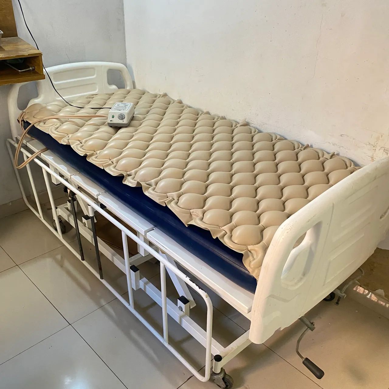 Cama hospitalar  - Foto 2
