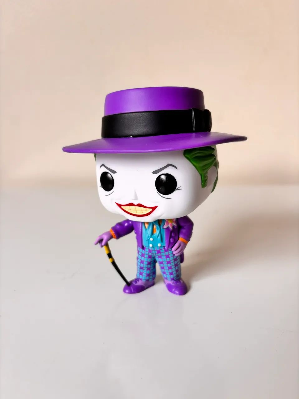 Pop! Funko The Joker Coringa #337 | Batman 198 - Foto 2