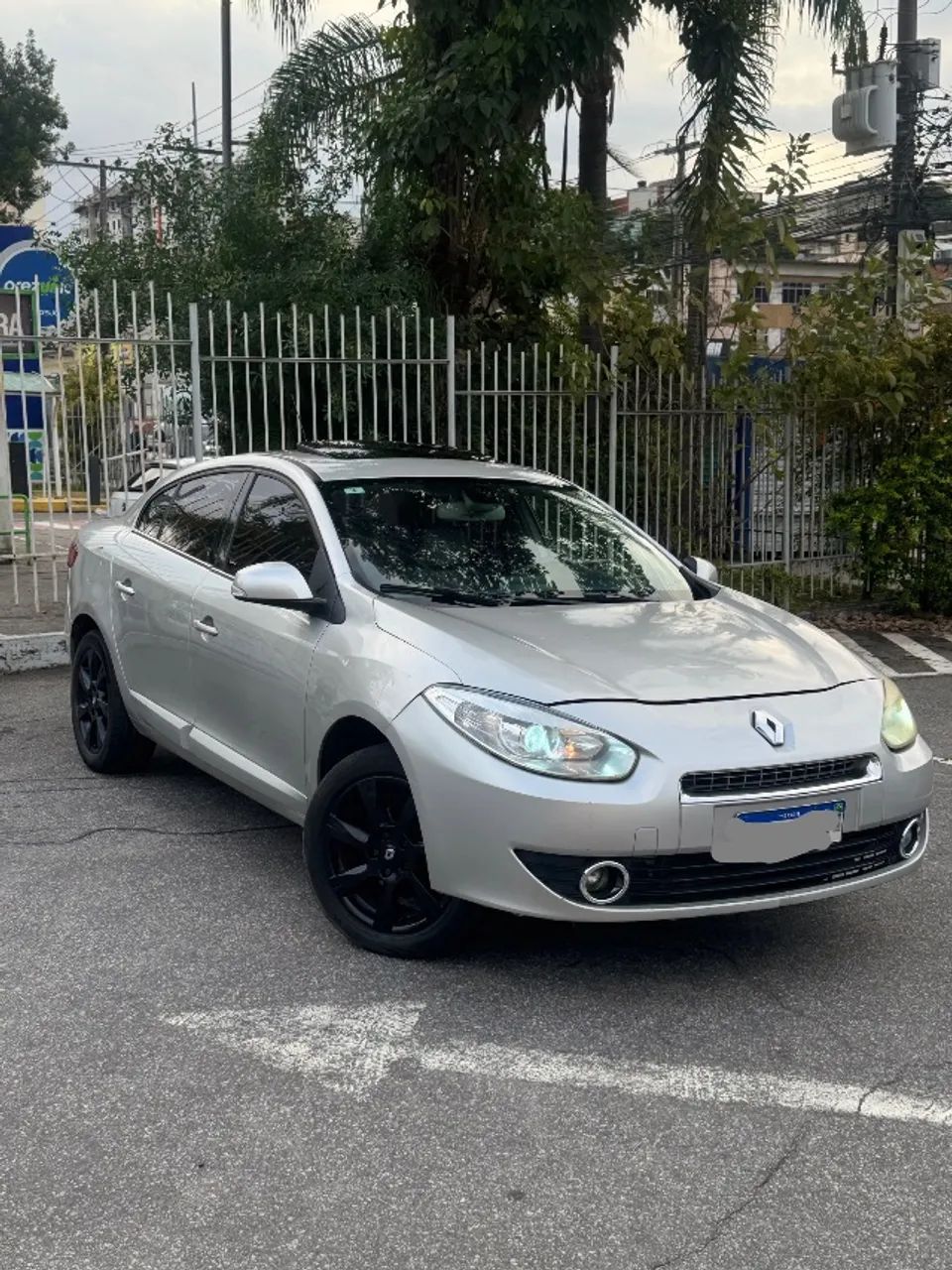 Renault Fluence FLUENCE Sedan Privilège 2.0 16V FLEX Aut 2011