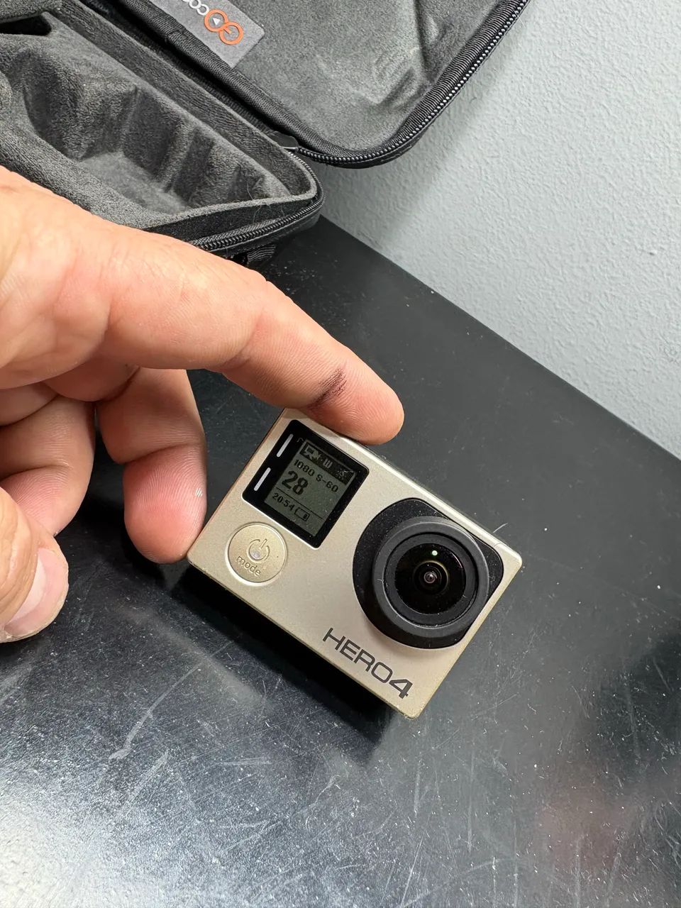 Go Pro Hero 4 Silver 4batt e acessórios - Foto 2