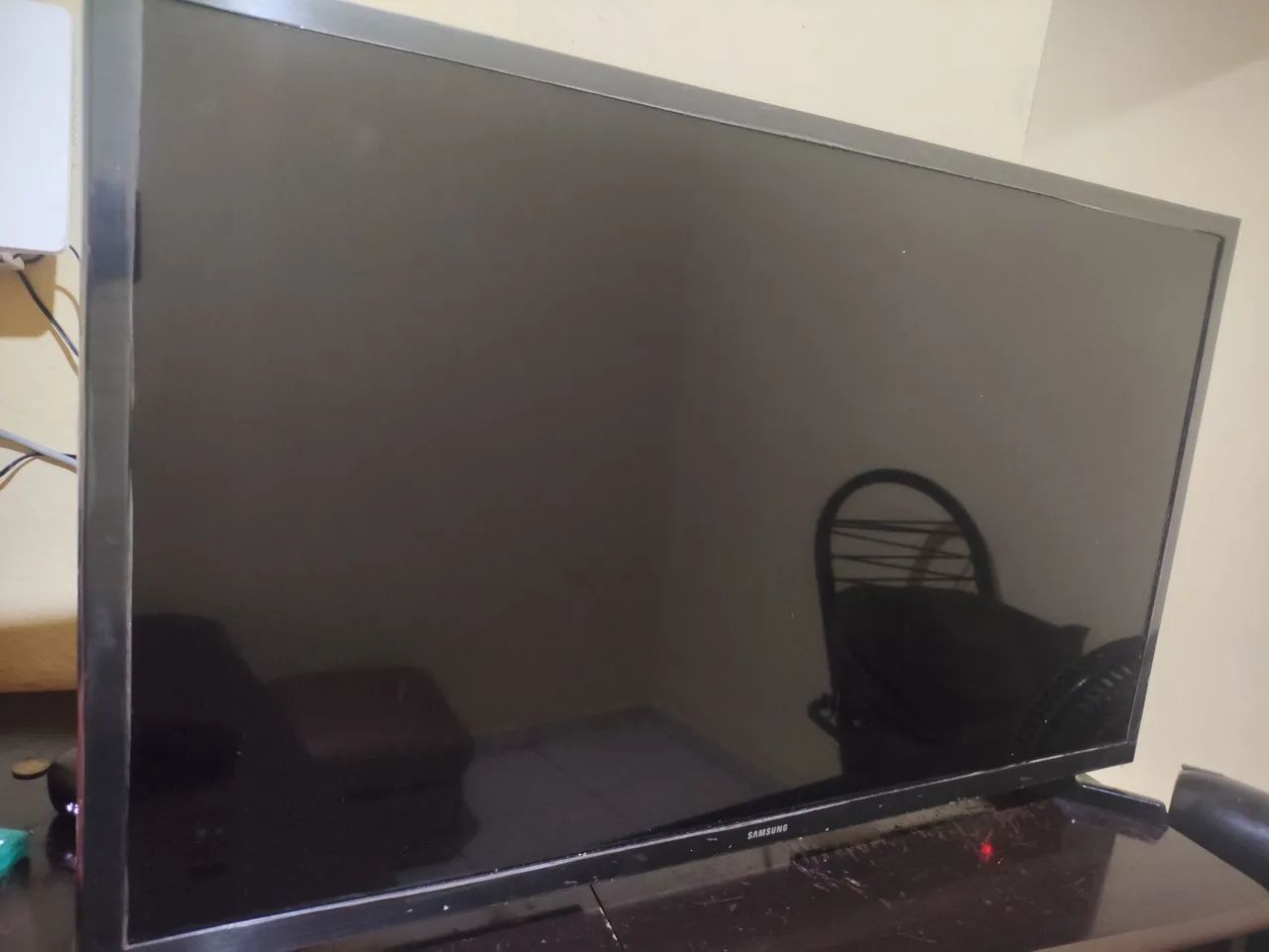 TV smartv Samsung 32plg  - Foto 2