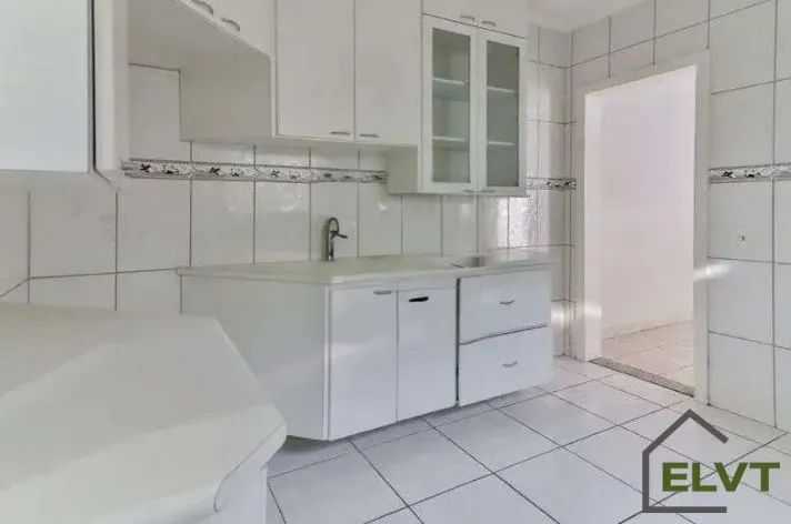 Casa com 2 Quartos, Quintal e Churrasqueira em Osasco - Cipava