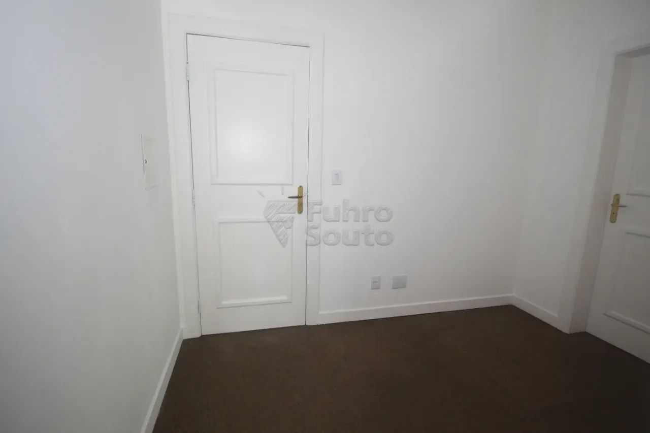 Comercial Sala em Condomínio em Pelotas - Foto 3