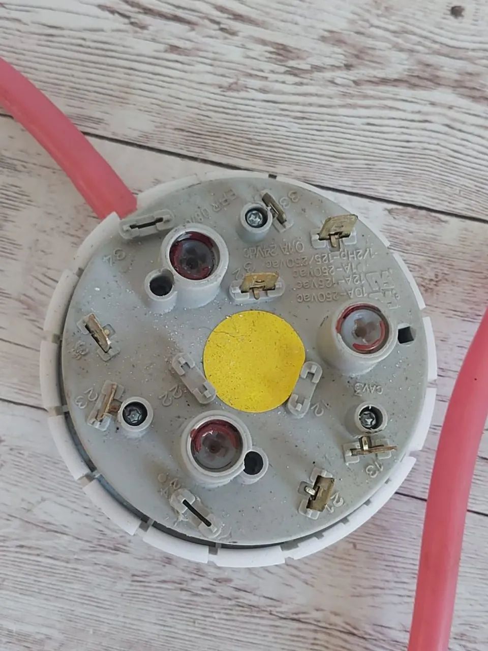 Pressostato eletromecânico de nível água Brastemp BWQ24a usado
