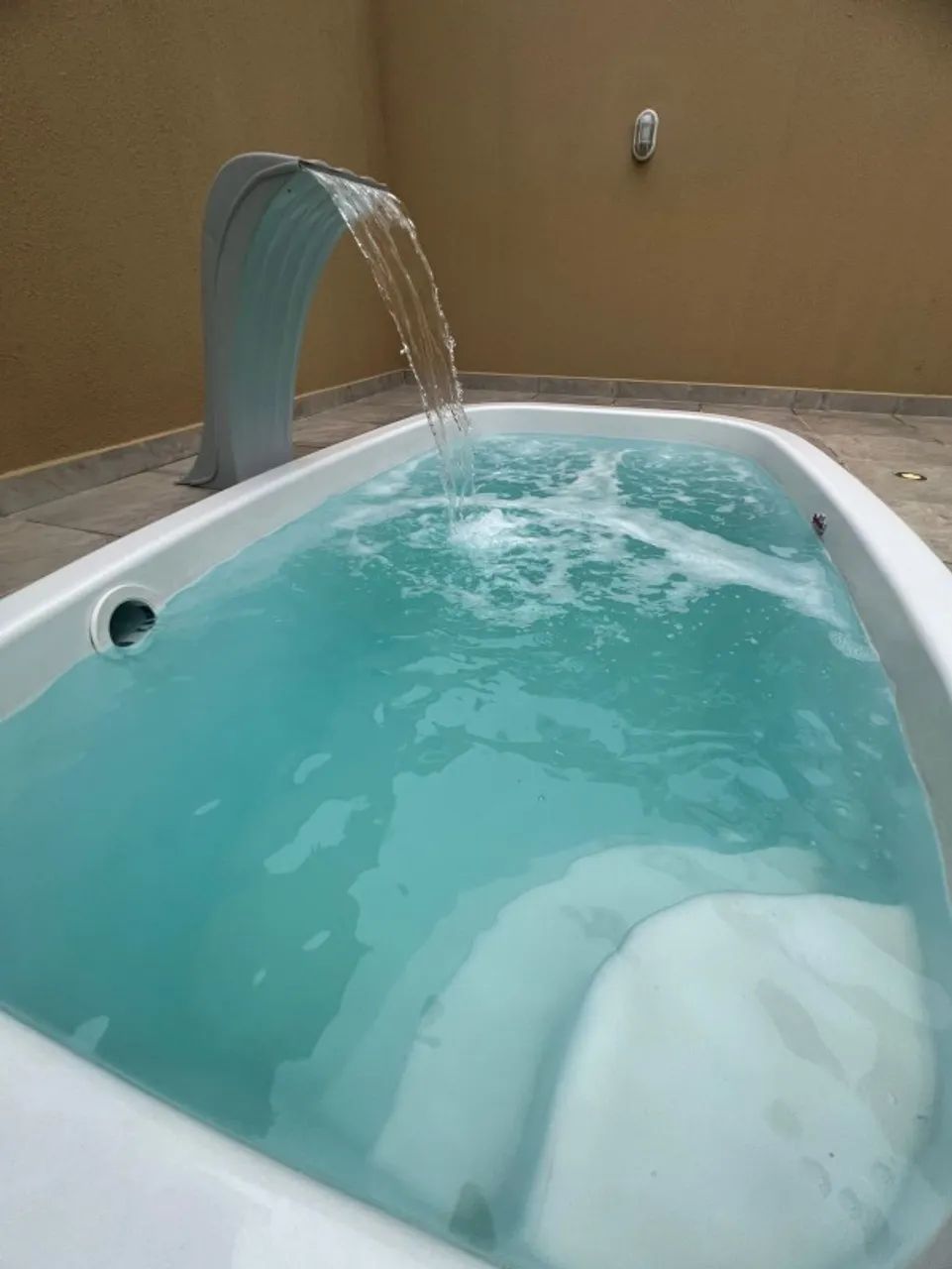 SOBRADO COM PISCINA EM CAMBORIÚ - Foto 4