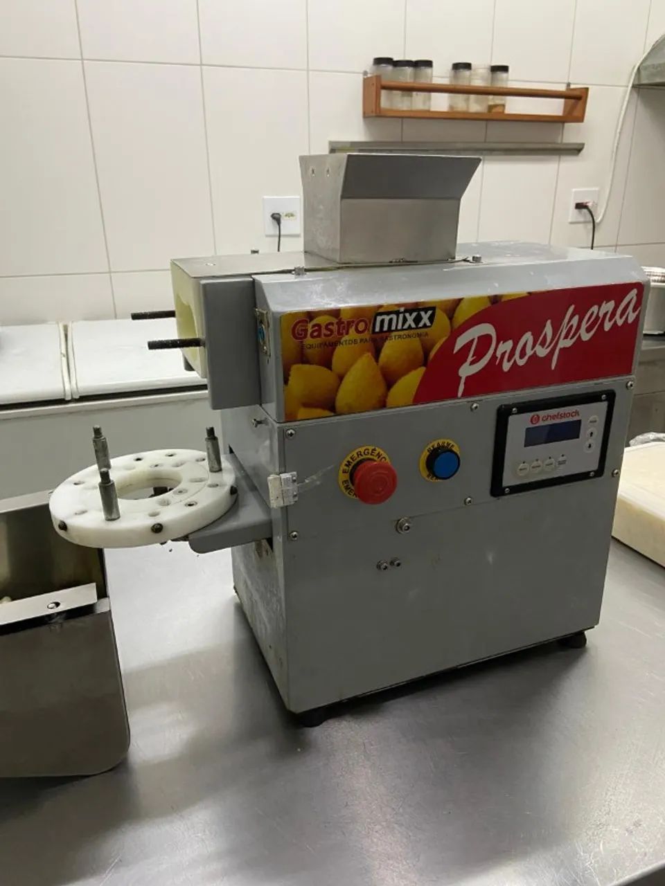 Loja no Liberdade (Fábrica de salgados e pastelaria) - Foto 4