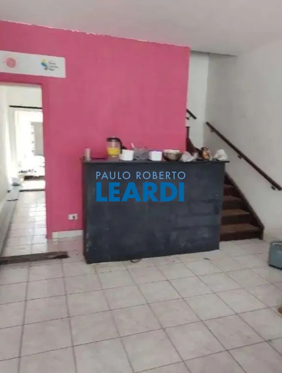 CASA ASSOBRADADA - CAMPO BELO - SP