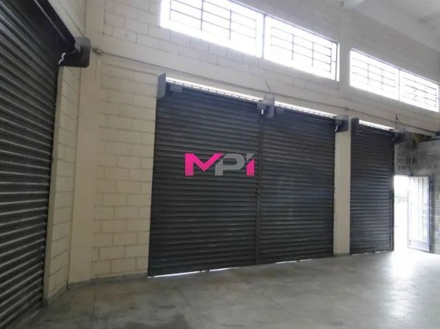 SALAS COMERCIAIS A VENDA NO JACARÉ - CABREUVA-SP