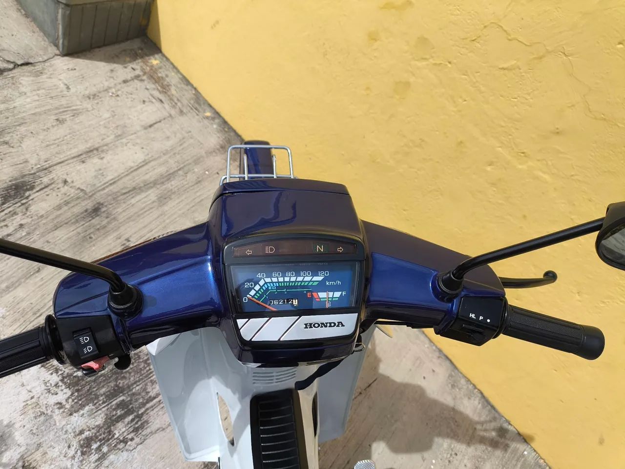 Honda C100 Dream - Foto 5