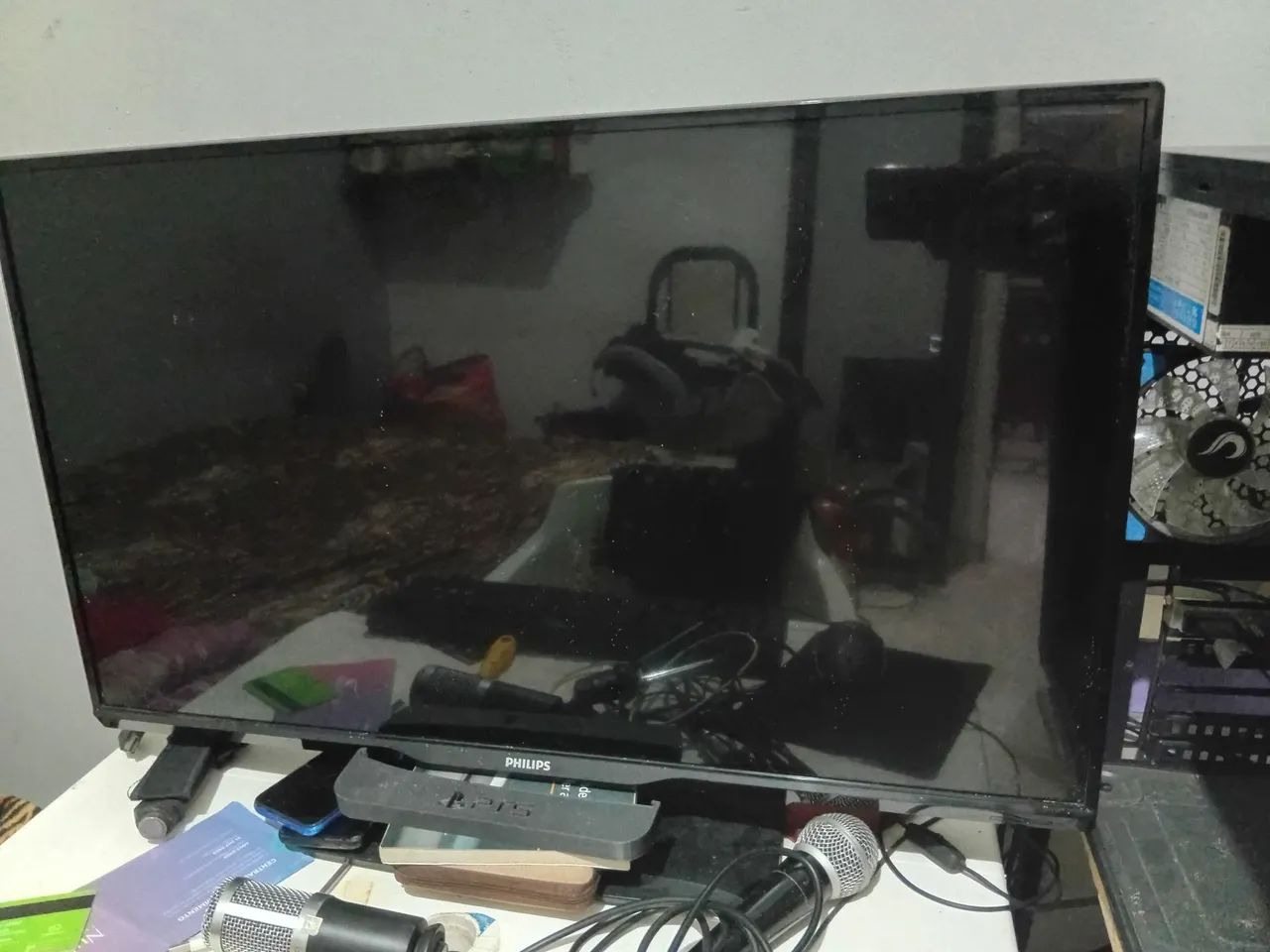 Tv de 32 e som automotivo 