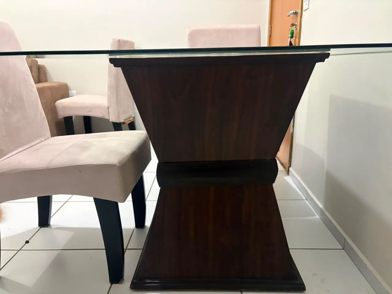 Mesa para o jantar acompanha 3 cadeiras - Foto 3
