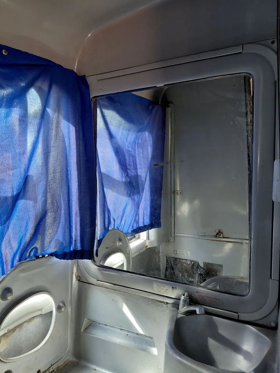 ÔNIBUS MERCEDES BENZ GV1000 - Foto 4