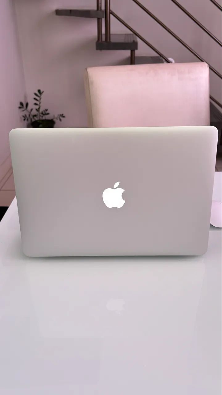 MacBook Air 15? 2017 + Mouse original 