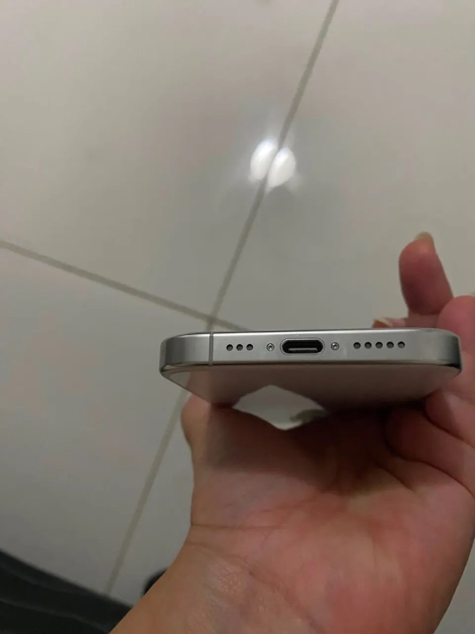 Vendo IPhone 16 PRO - Foto 2