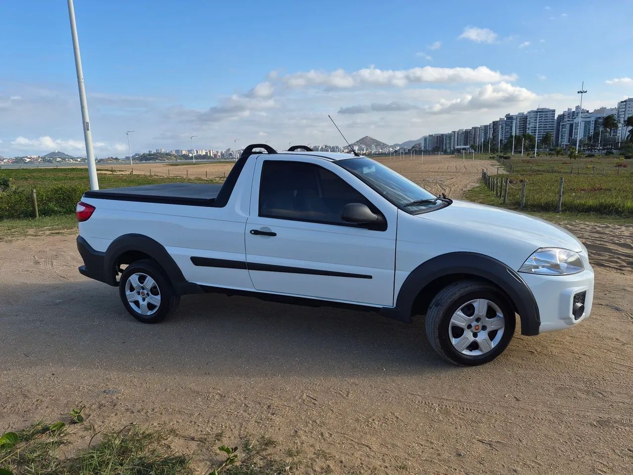 Fiat Strada Working 1.4 MPI Fire Flex 8V CS 2015 - Foto 4