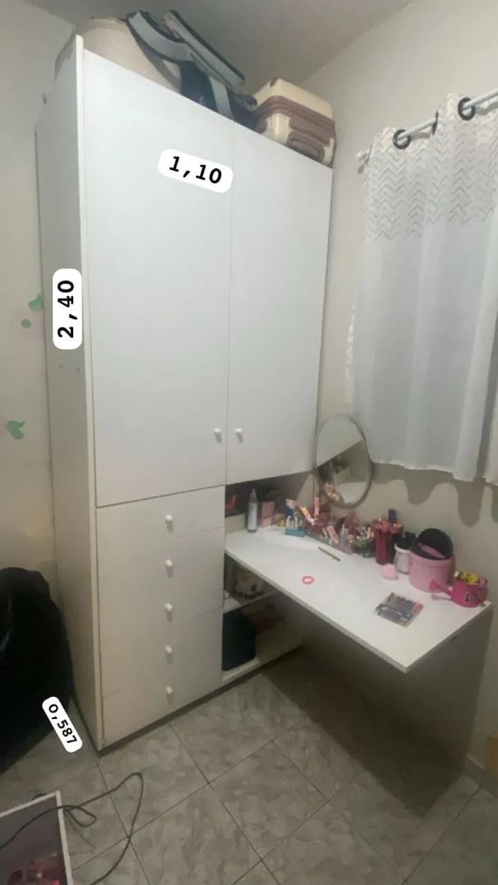 Guarda roupa Grande Solteiro