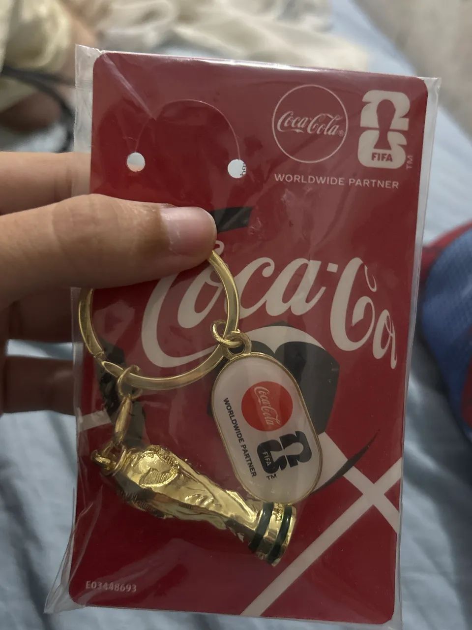 Chaveiro de colecionador copa + coca cola original 