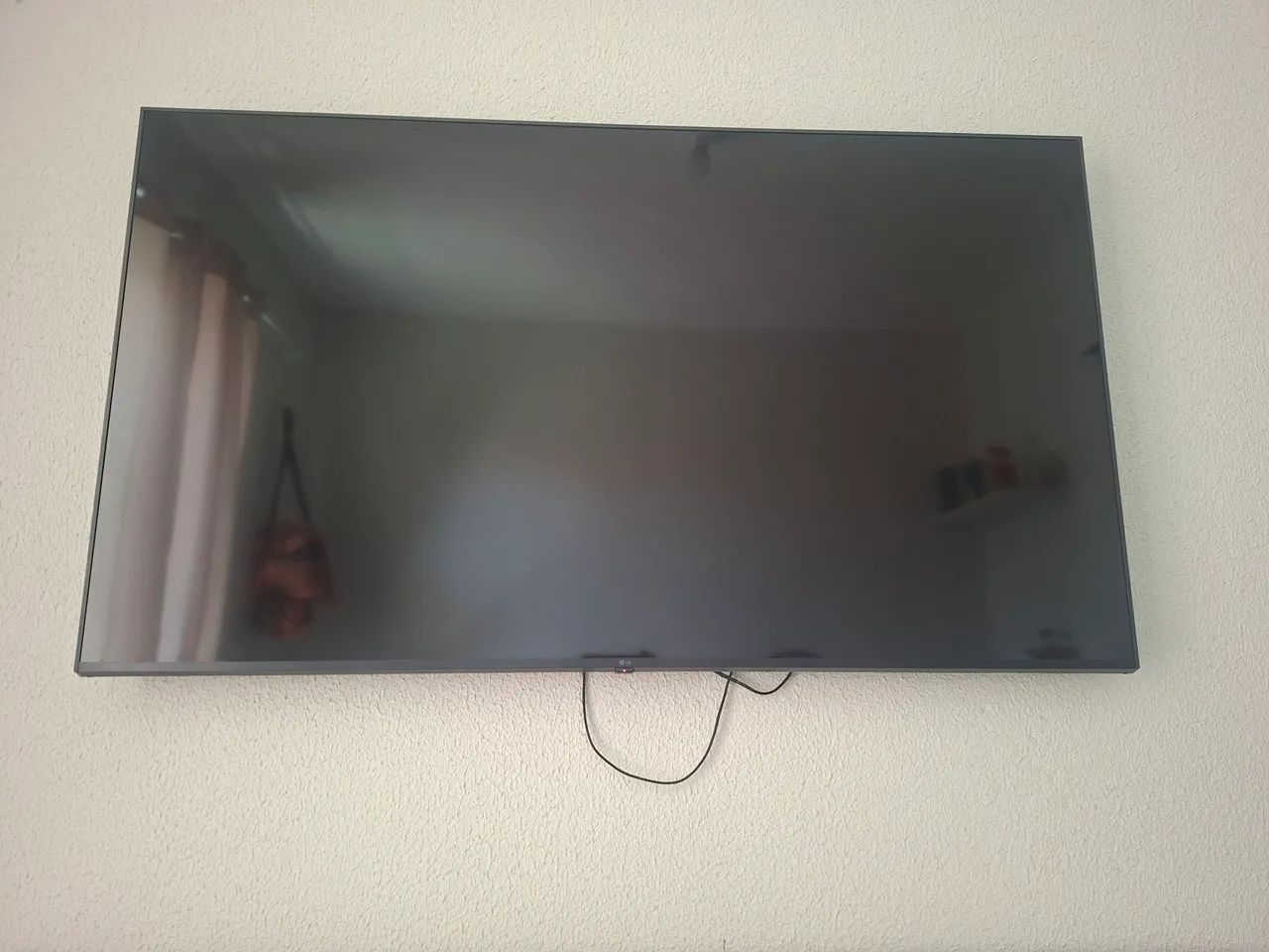 Smart TV LG 60 Polegadas AI 4K UHD webOS Google Alexa HDR e  Rack de madeira competo - Foto 2