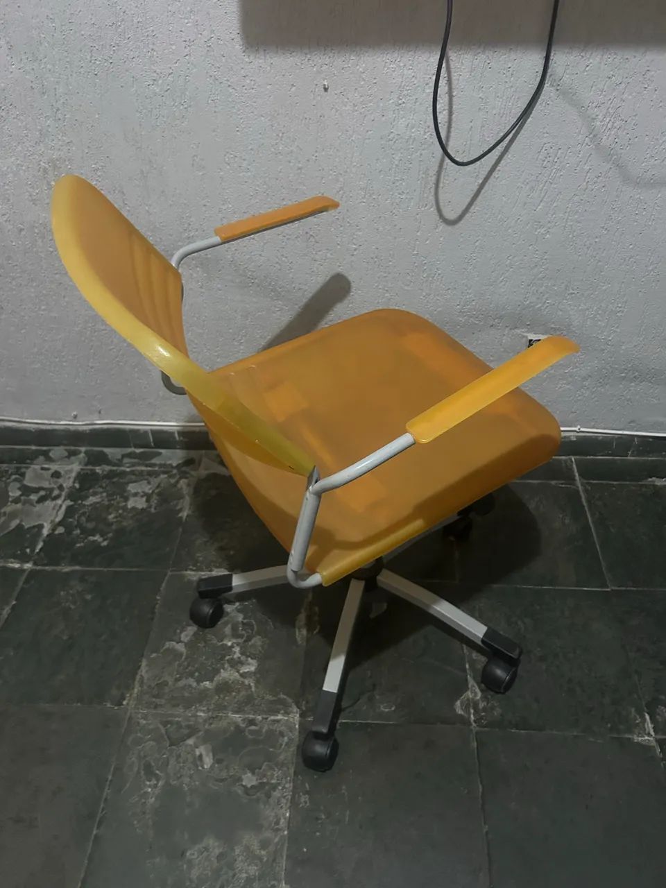 Cadeira giratória  - Foto 2
