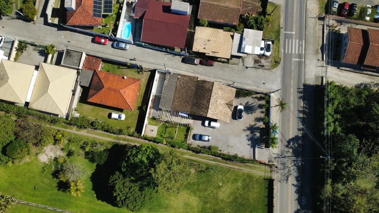 Linda Casa  com viabilidade para construção de Prédio na Baldicero  - Foto 2
