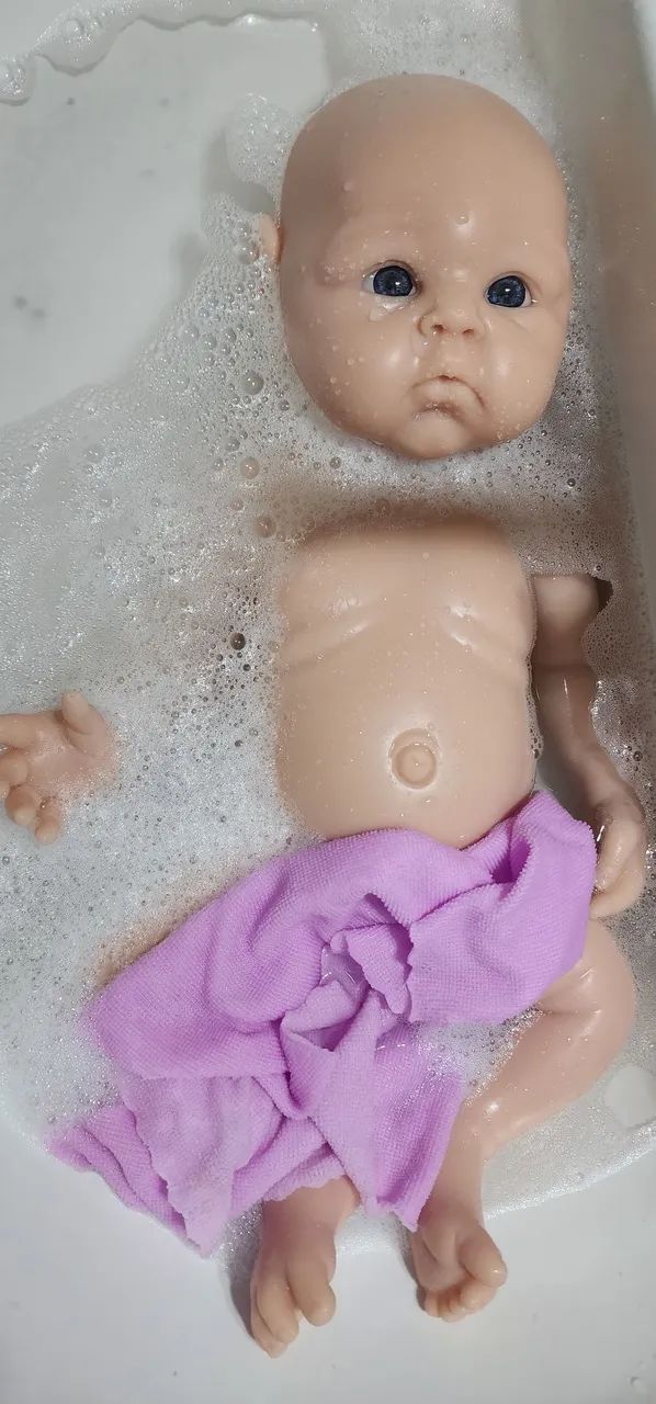 Bebê reborn silicone sólido - Foto 4