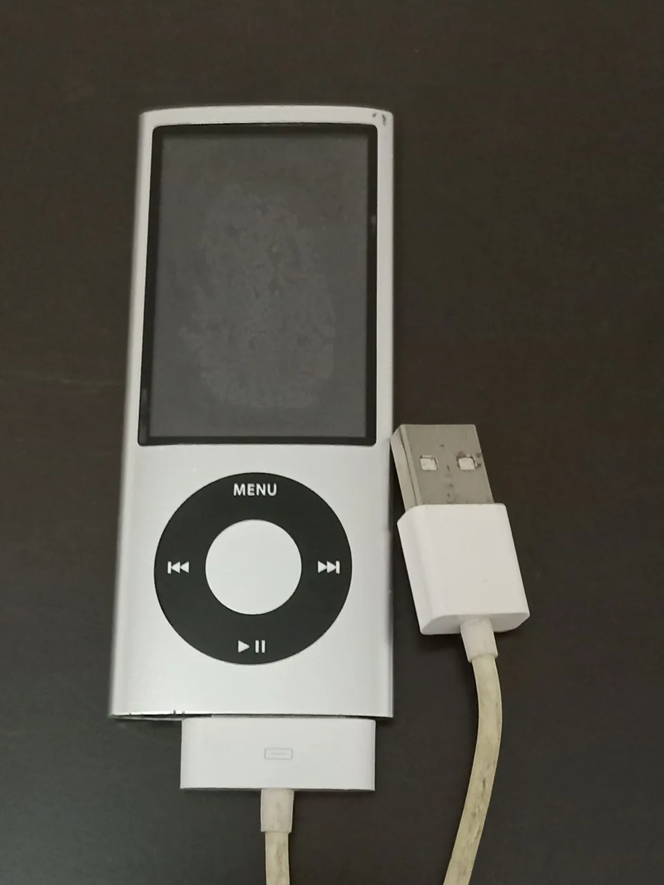ipod nano 8gb など！！！ iPod Nano 3ª Geração M-Player, 8GB, Vermelho | Amazon.com.br