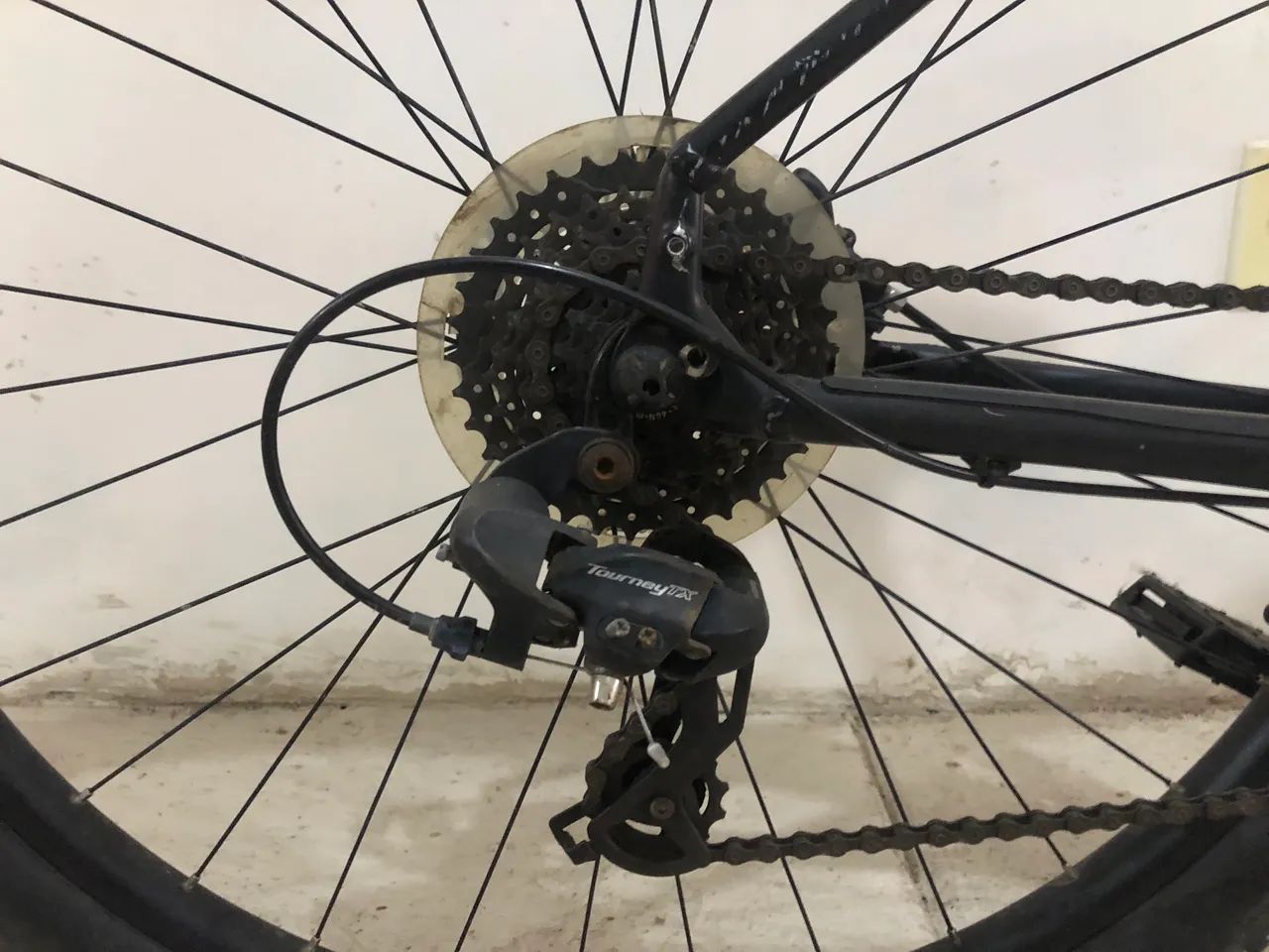 Vendo: Mountain bike SPECIALIZED Rockhopper M 16v/ chama que dá negócio * - Foto 4