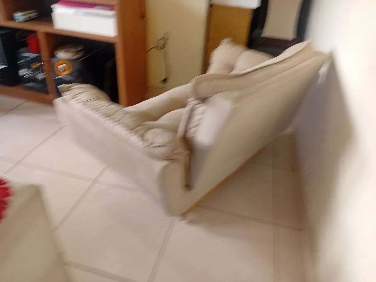 SOFÁ,  ESPERA, GAVETEIRO E RODINHAS - Foto 5