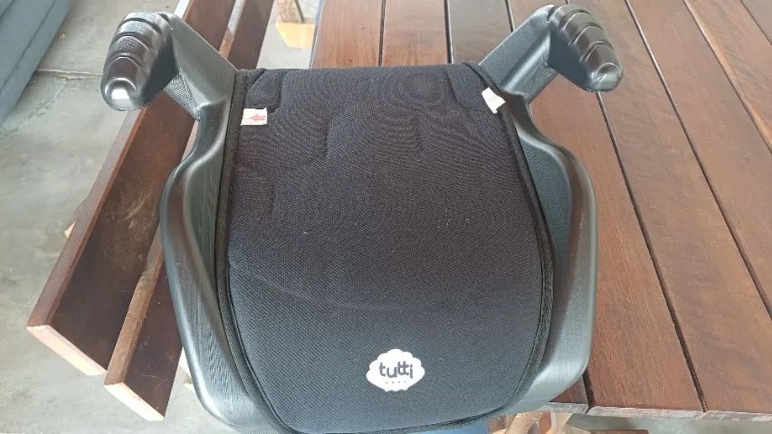 Assento elevador infantil  para carro