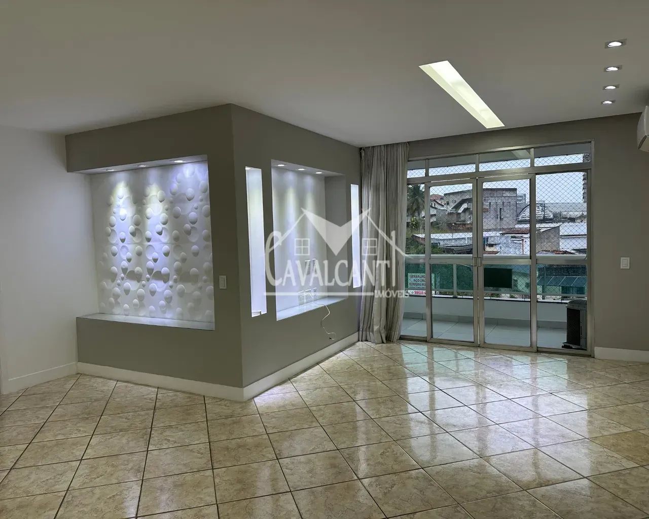 Apartamento amplode 3 quartos com suite no Centro - Itaboraí - RJ