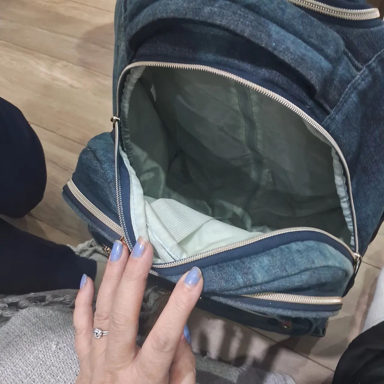 Mochila rodinhas Rebecca Bombom 