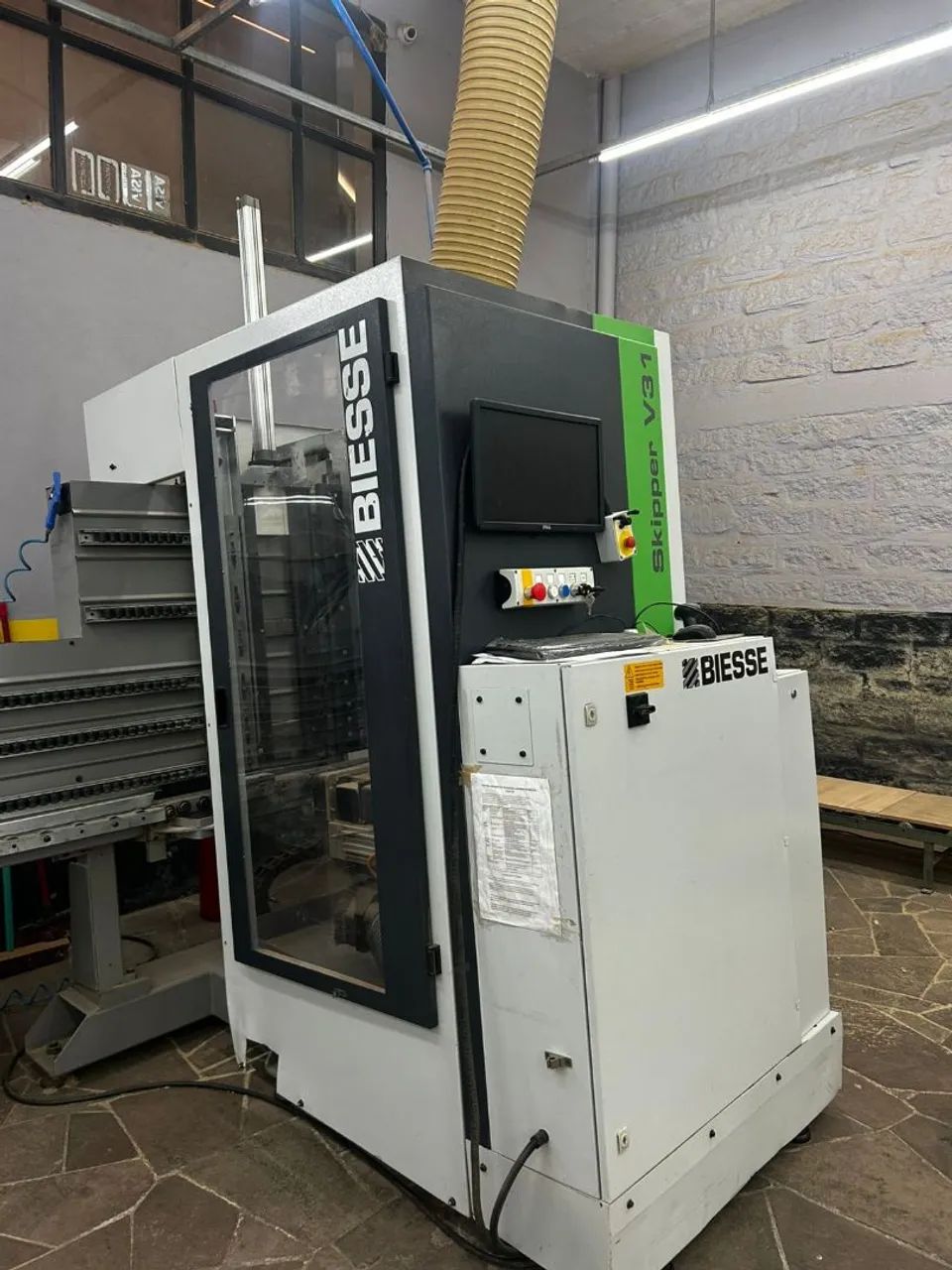 Centro de usinagem CNC Biesse Skipper V31