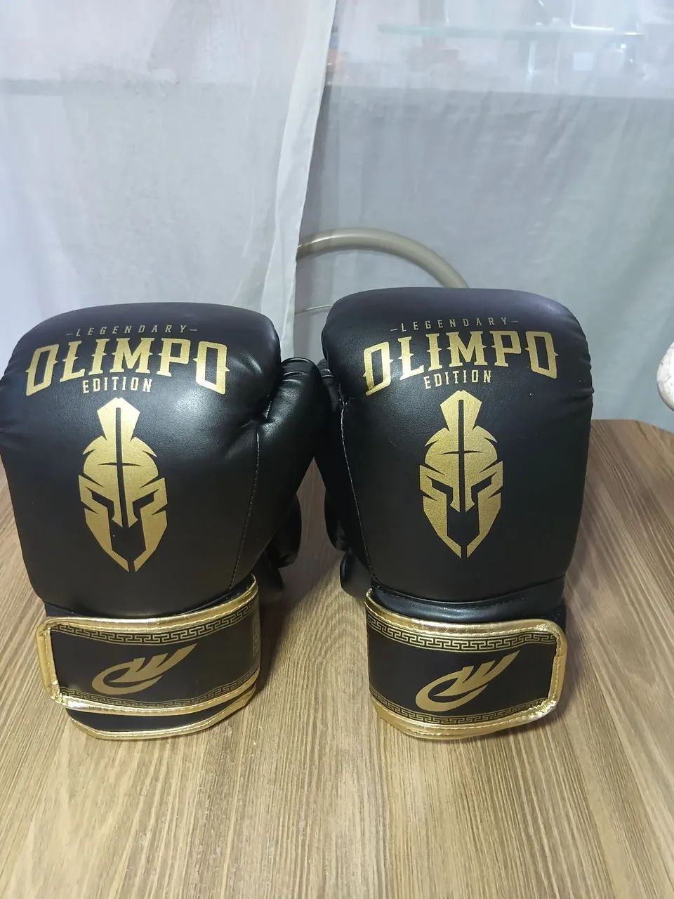 Luva de boxe Olimpo 14oz!